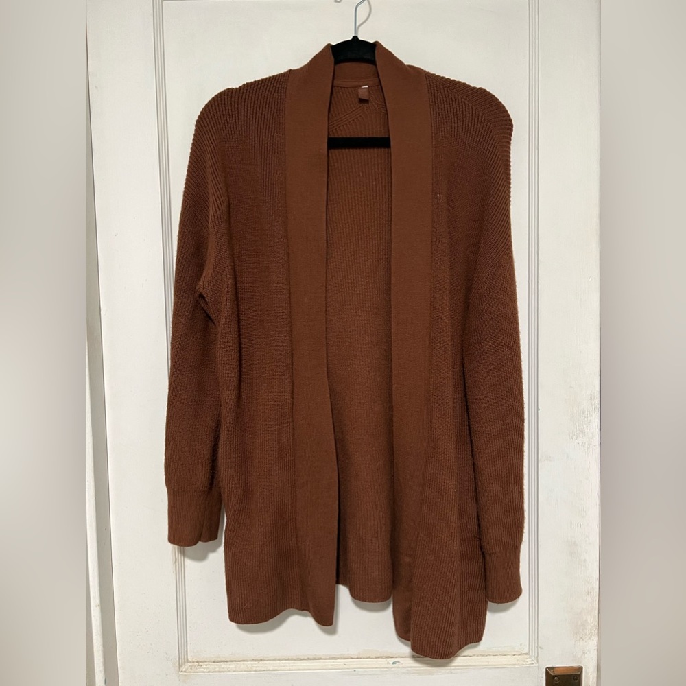 Lululemon sweater